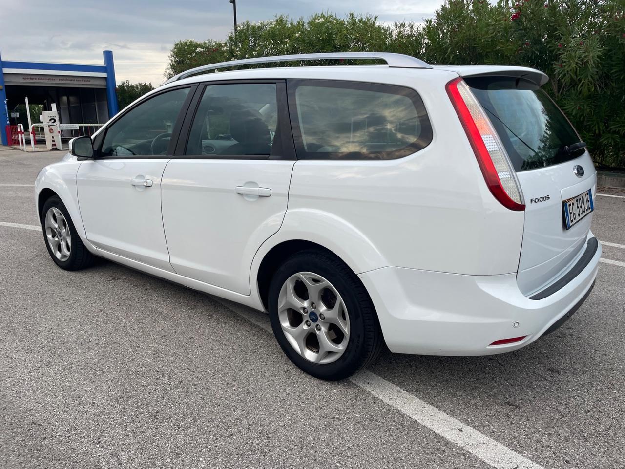 Ford Focus 1.6 TDCi titanum anno 2011 pronta uso