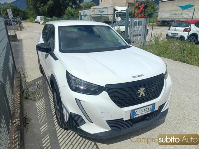 PEUGEOT 2008 BlueHDi 110 S&S Allure