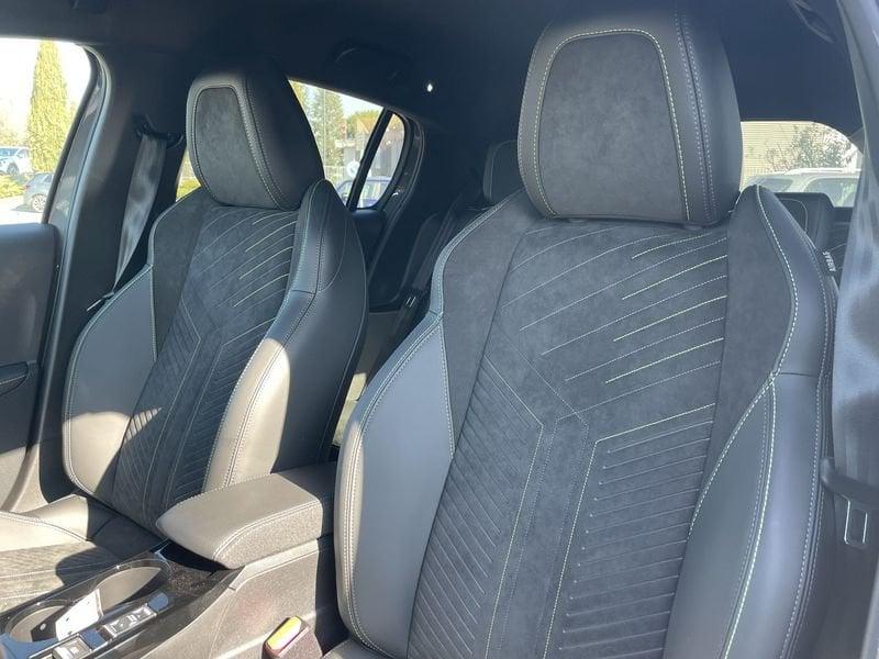 Peugeot 208 GT Hybrid 145 e-DCS6 auto