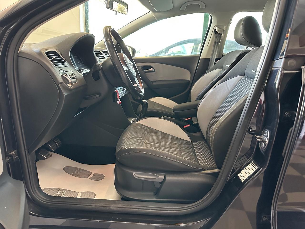 Volkswagen Polo Cross 1.6 TDI 90CV