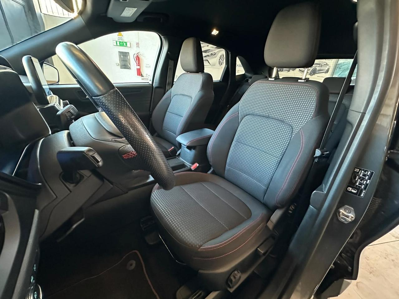 Ford Kuga 1.5 EcoBlue 120CV 2WD ST-Line