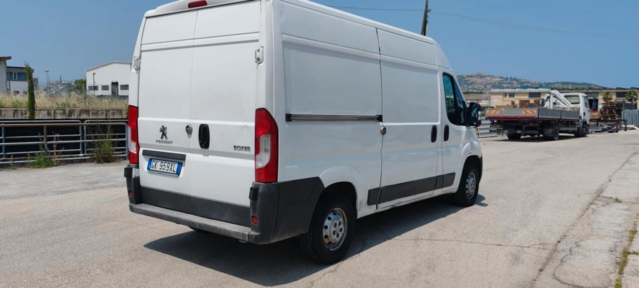 Peugeot Boxer 335 2.2 HDi 130CV Furgone Alto
