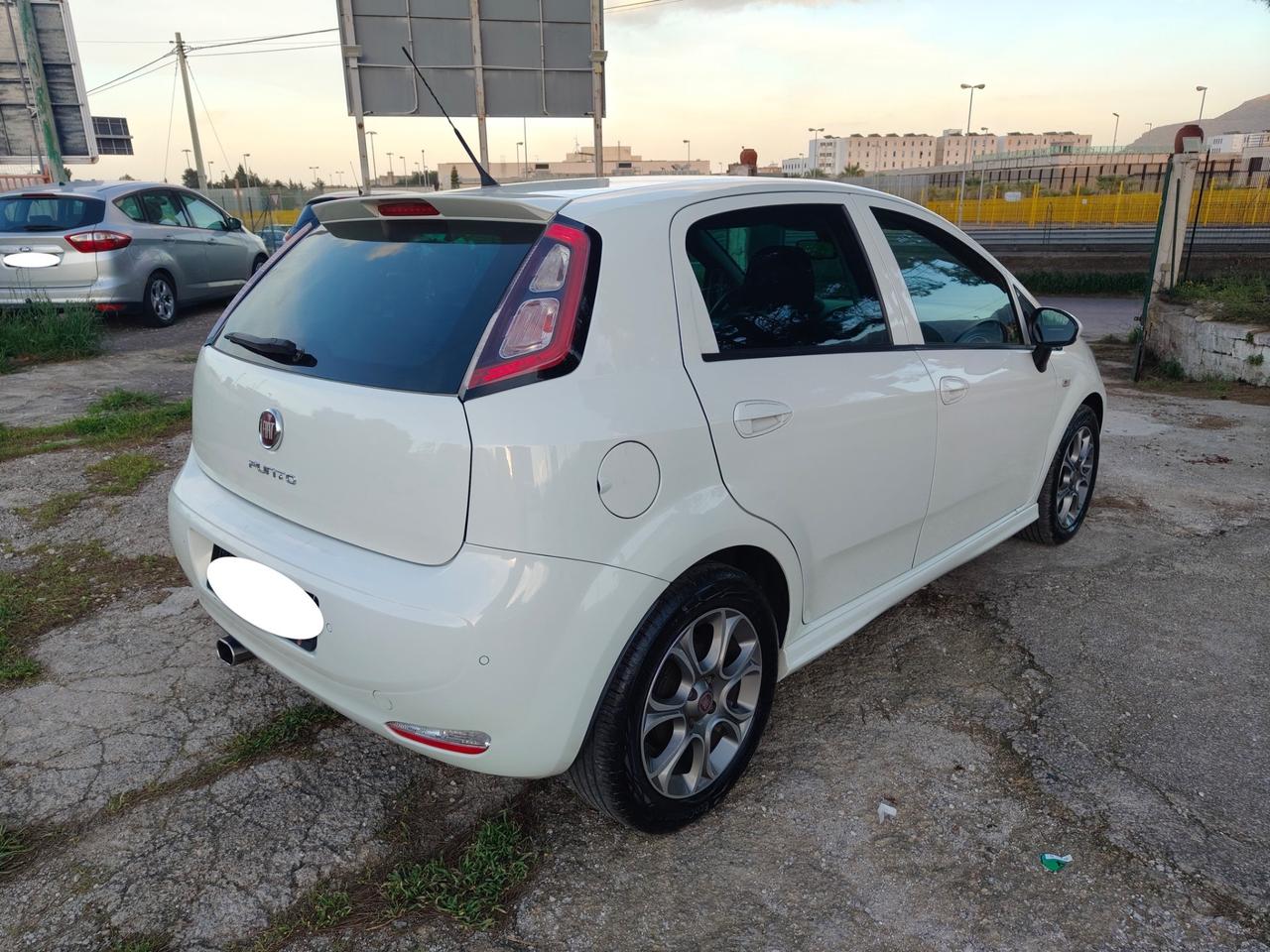 Fiat Punto 1.3 MJT II 85CV PASSAGGIO E 12 MESI GARANZIA
