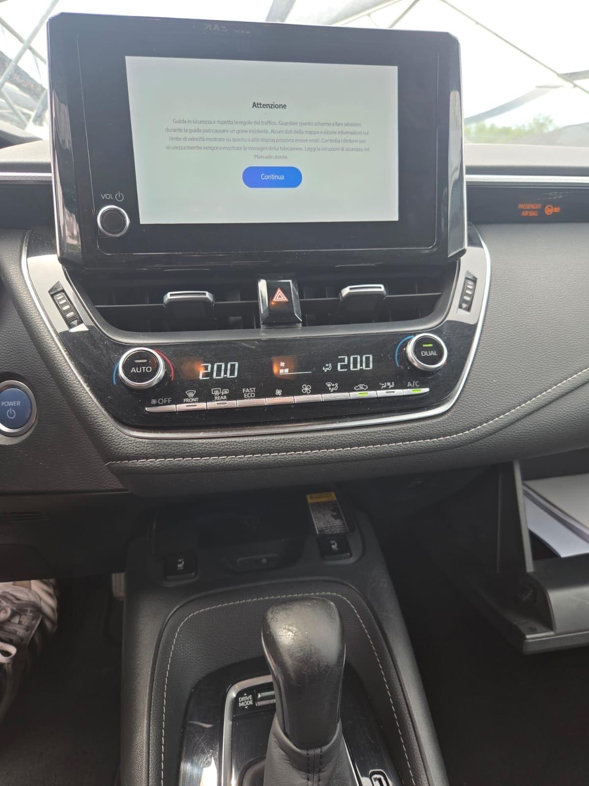 Toyota Corolla 1.8 Hybrid Style