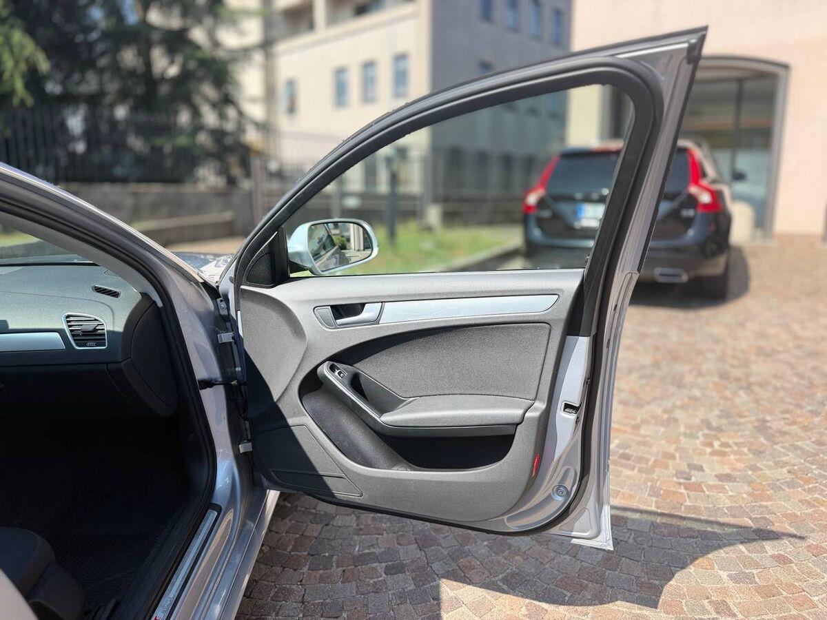 Audi A4 2.0 tdi Business 150cv multitronic E5