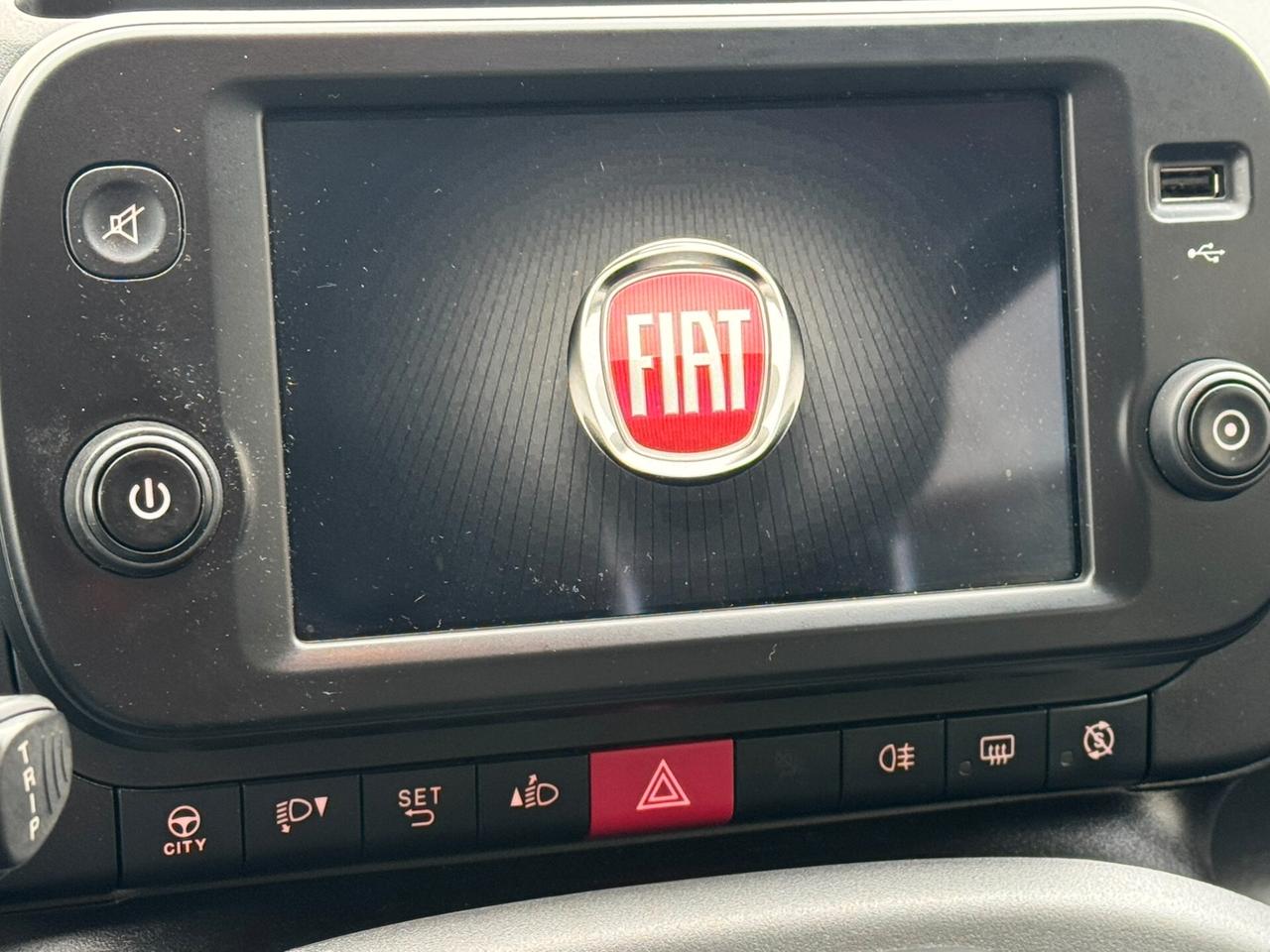 Panda 1.0 FireFly S&S Hybrid City Life km 65.000