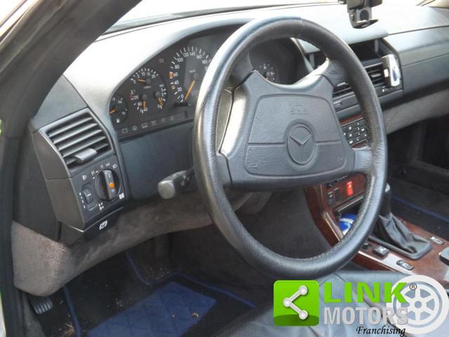 MERCEDES-BENZ SL 280 chiusa trasformabile funzionante ben tenuta