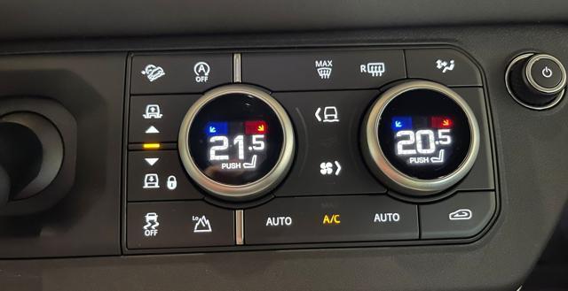 LAND ROVER Defender 110 3.0D I6 200 CV AWD Auto S*AUTOCARRO!!!*