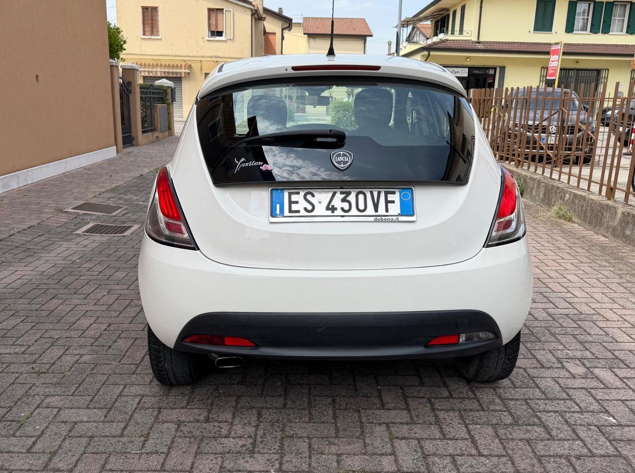 Lancia Ypsilon 1.3 MJT 16V 95 CV Ok Neopatentati