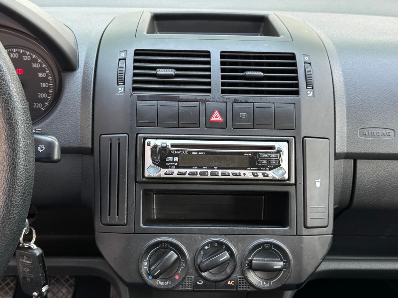 Volkswagen Polo 1.2 64CV 12V 5p. NEOPATENTATI