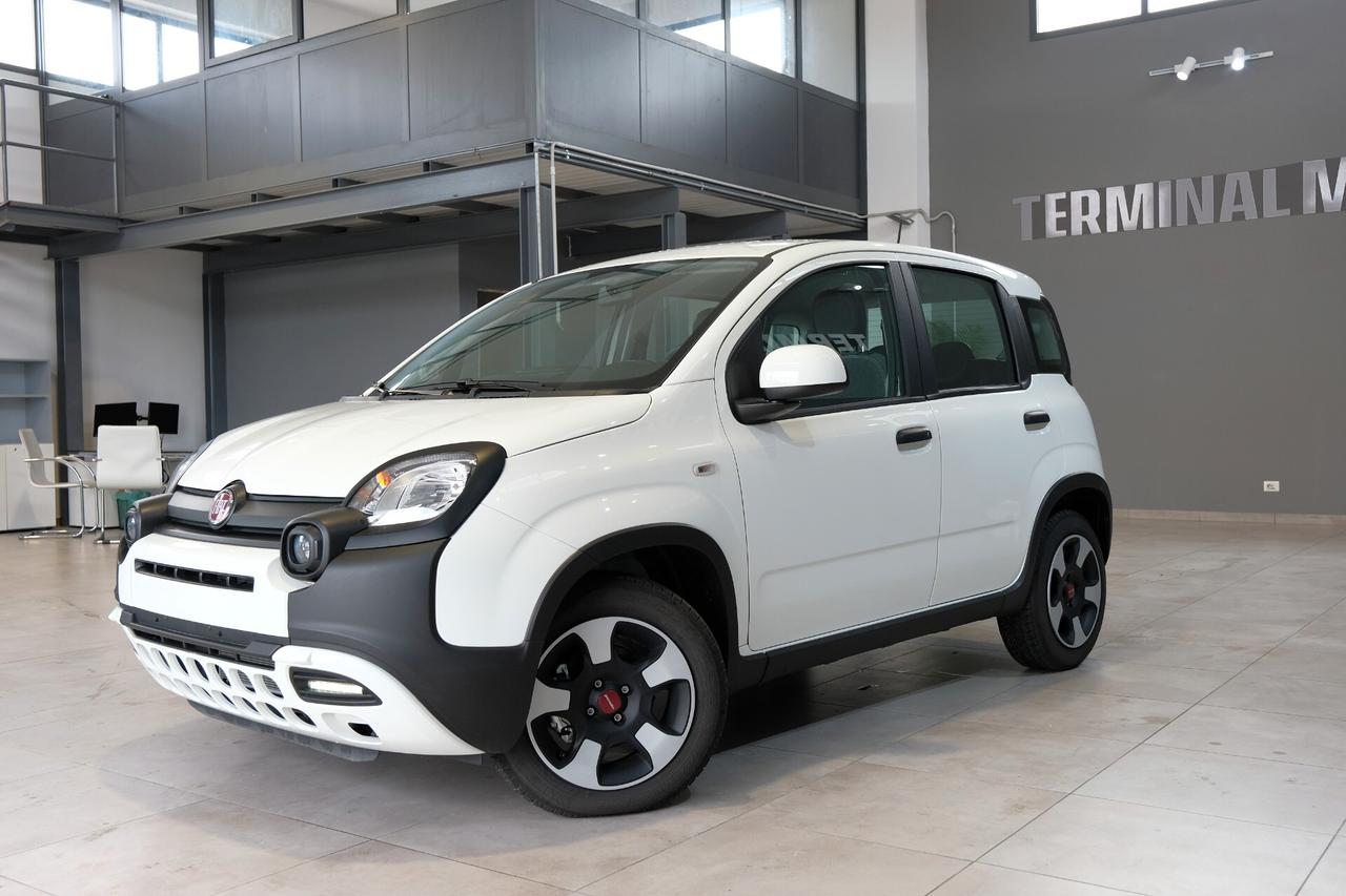 Fiat Panda 1.0 FireFly S&S Hybrid City Cross