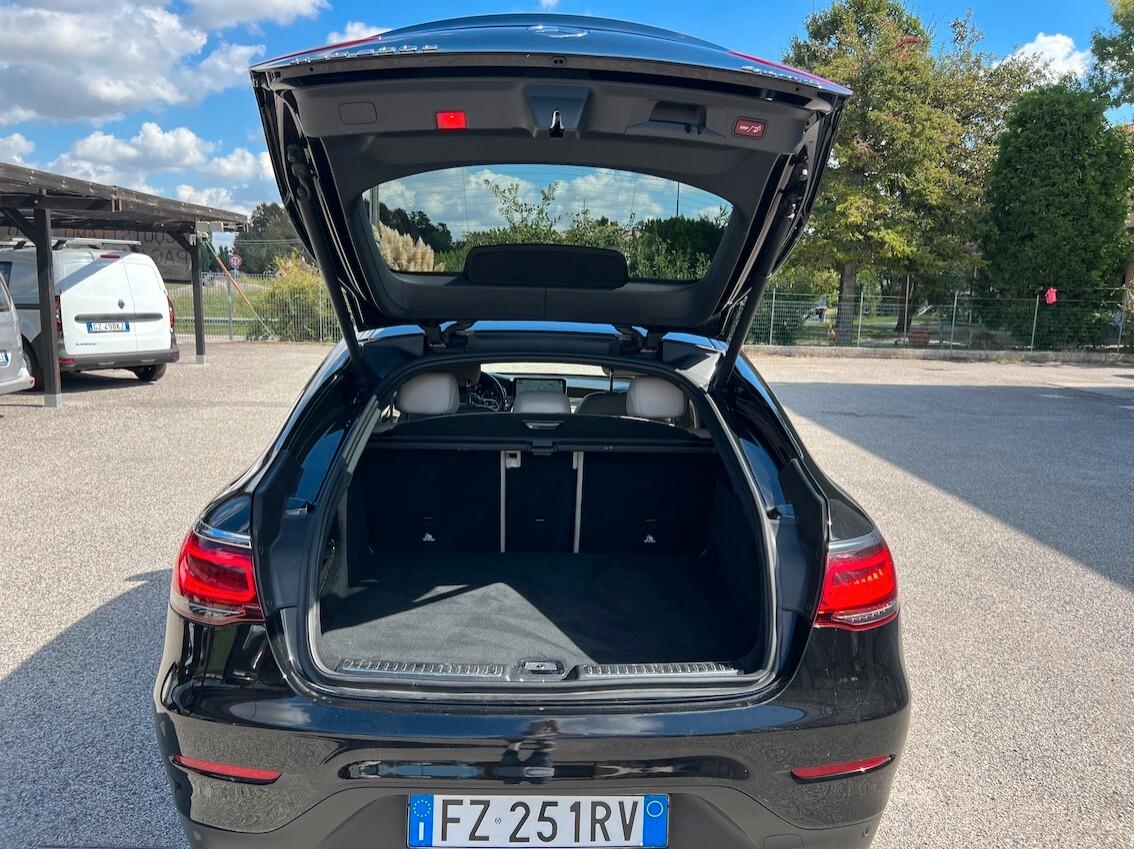 Mercedes-Benz GLC 300 Coupe d Sport 4matic auto TAGLIANDI MERCEDES - IMPECCABILE!!!