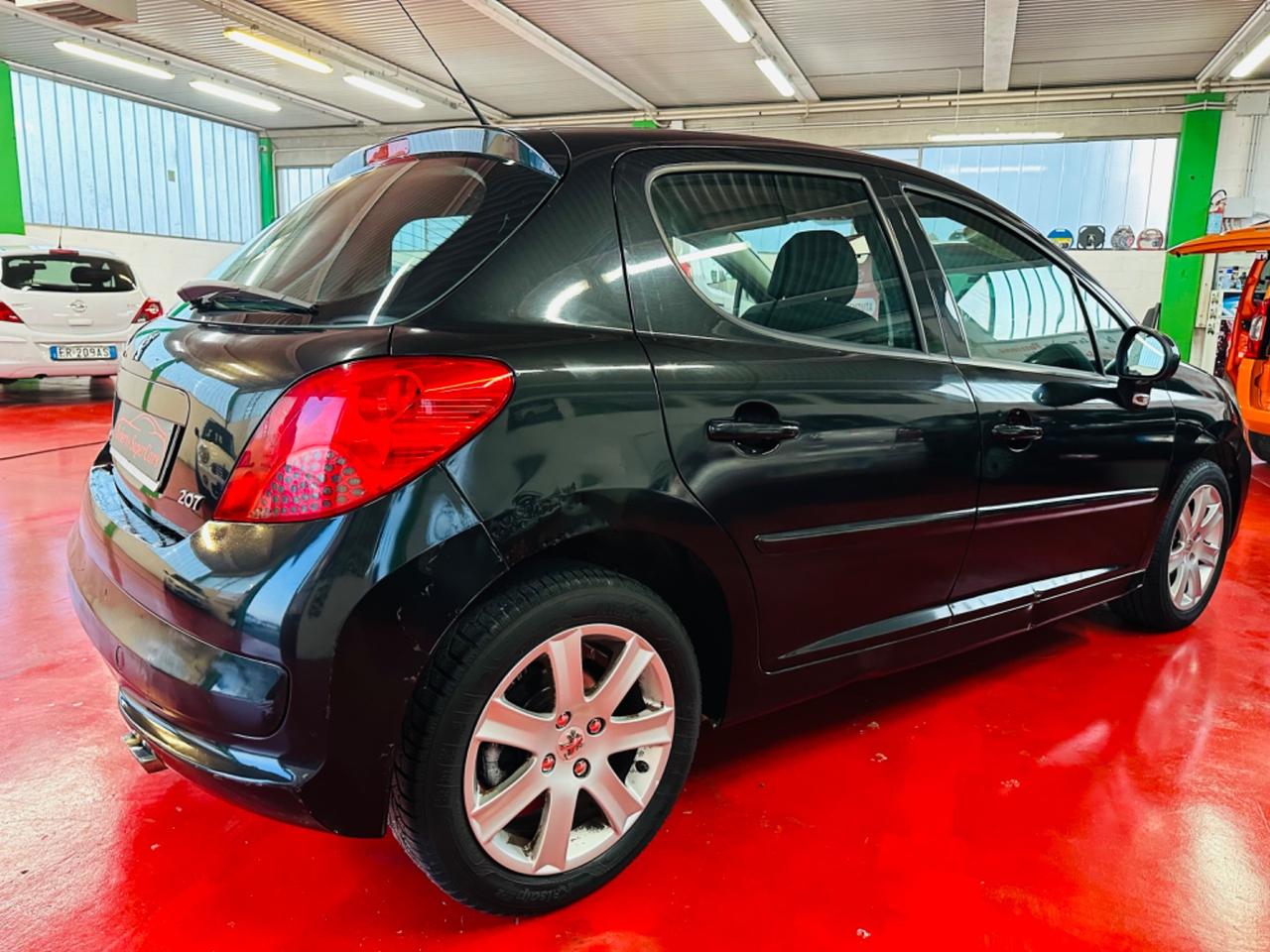 Peugeot 207 1.6 HDi 90CV 5p. XS Sporting