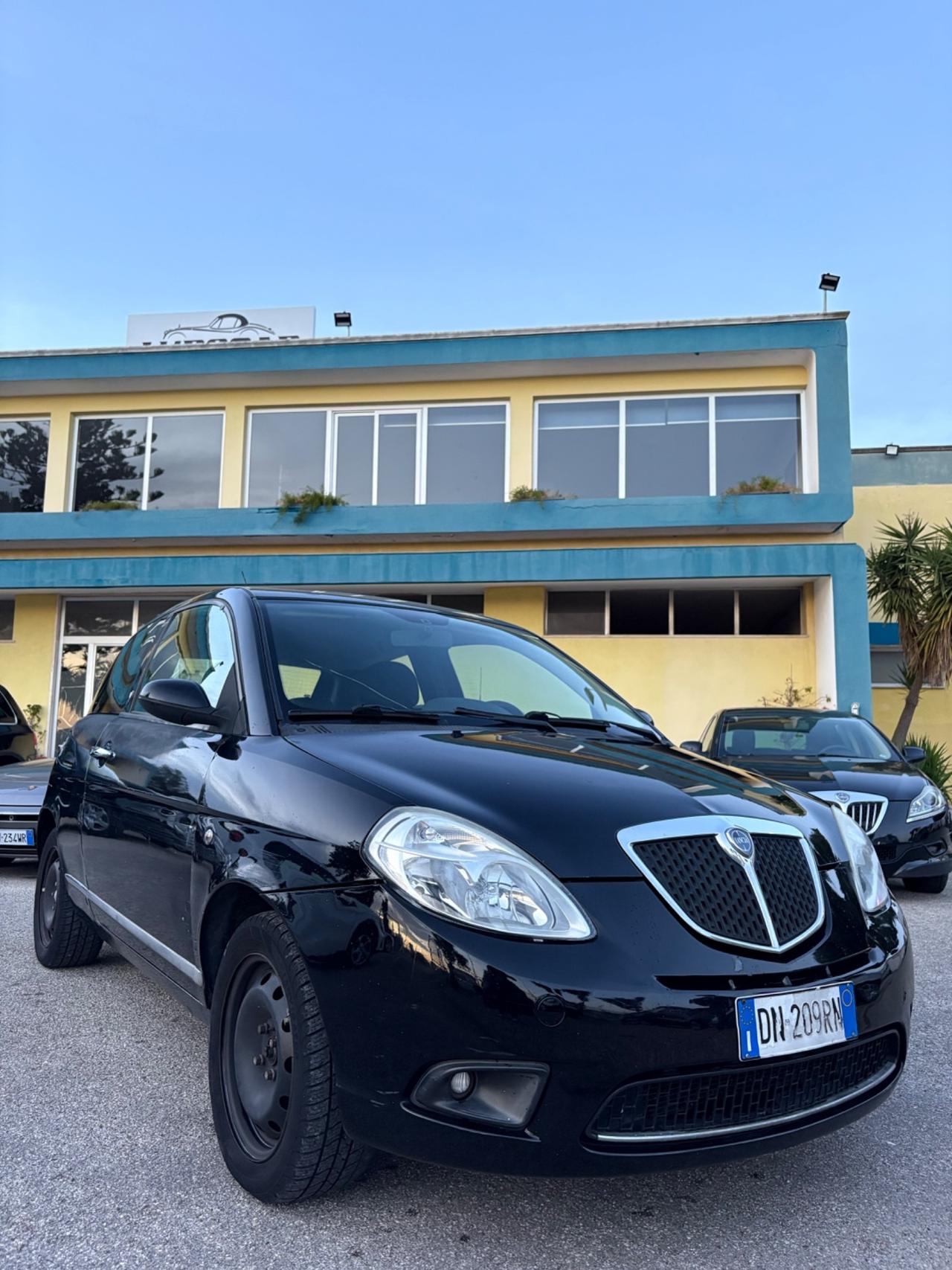 Lancia Ypsilon 1.2 Oro