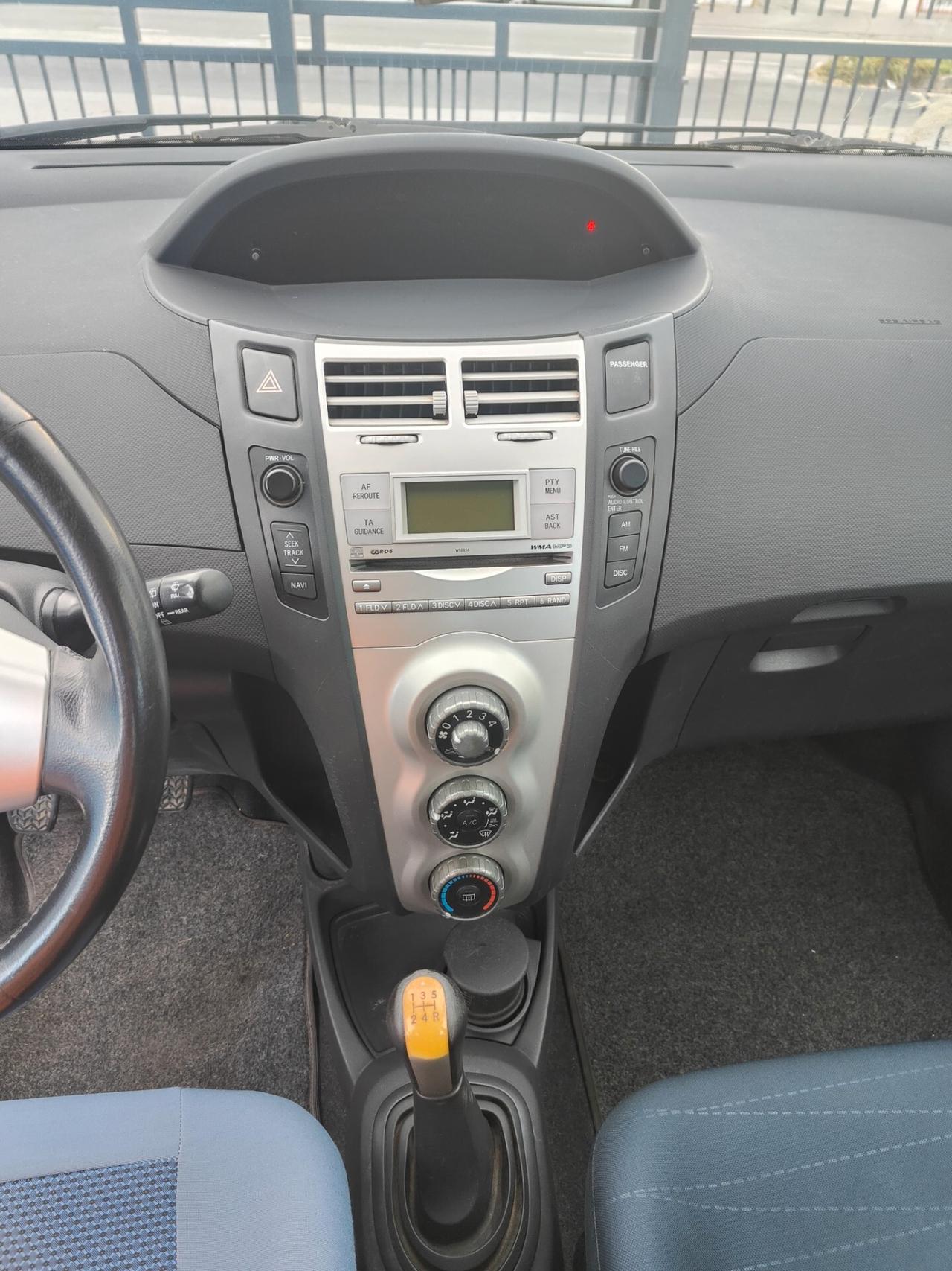 TOYOTA YARIS- PRoV TOSCANA -ECCELLENTI CONDIZIONI