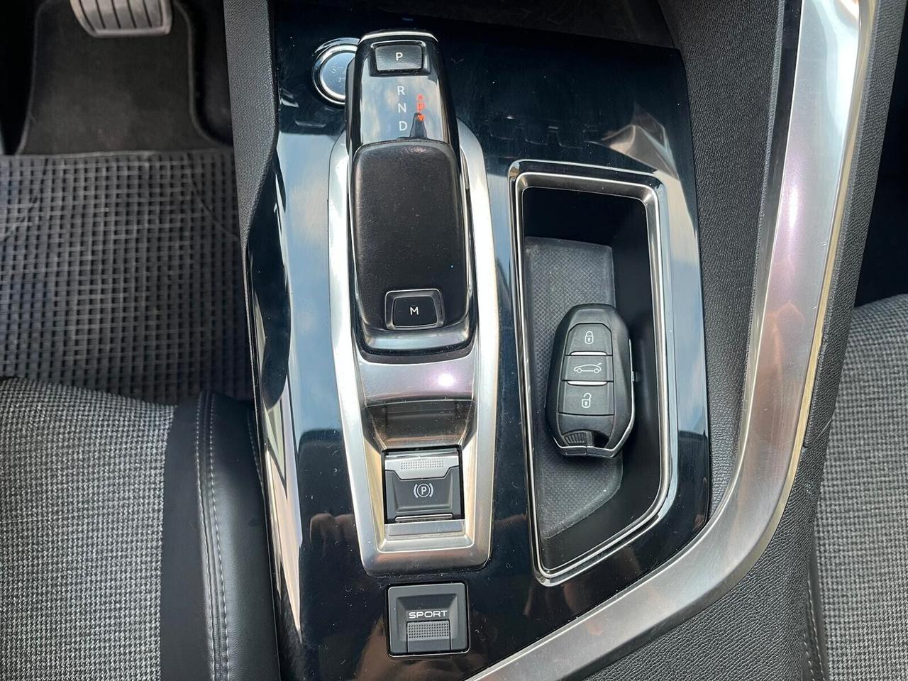 Peugeot 3008 BlueHDi 120 S&S Allure