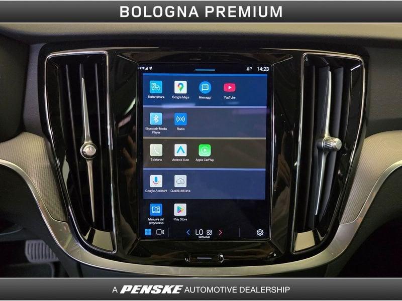 Volvo V60 V60 T6 Plug-in Hybrid AWD automatico Plus Dark