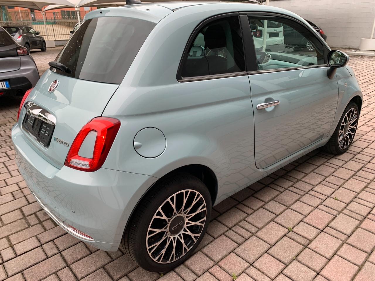 Fiat 500 1.0 Hybrid Dolcevita