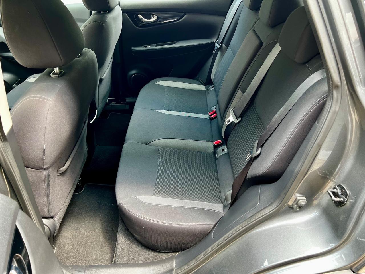 Nissan Qashqai 1.5 dCi 115 CV Business