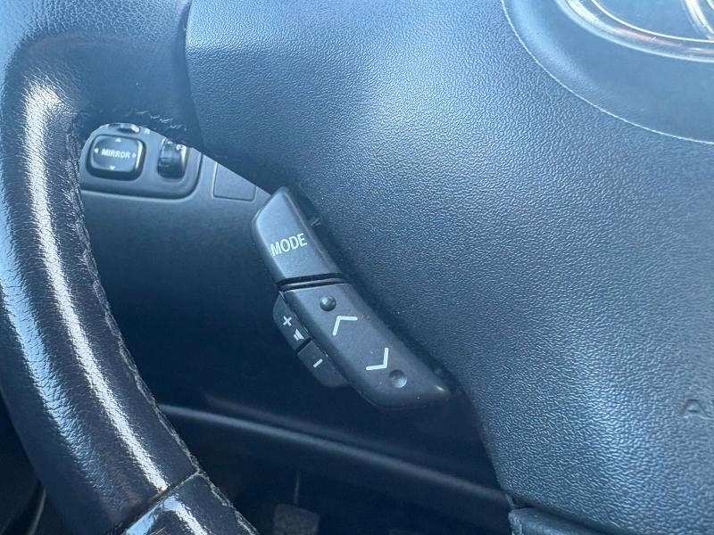 Toyota Yaris 3 Porte Yaris 3p 1.0 BENZ 65 CV Sol OK NEOPATENTATI