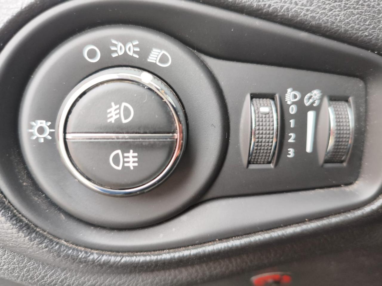 Jeep Renegade 1.6 Mjt 120 CV Longitude