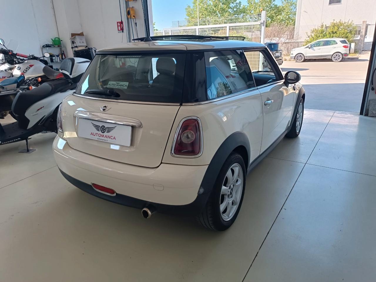 Mini 1.4 16V One Chili