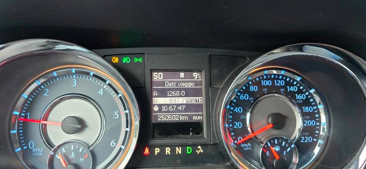 Lancia Voyager 2.8L Platinum 178cv auto *motore nuovo gar full*