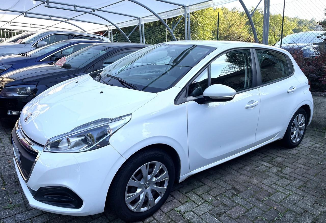 Peugeot 208 Active 5p 1.0 VTI 68Cv E6 Neopatentati