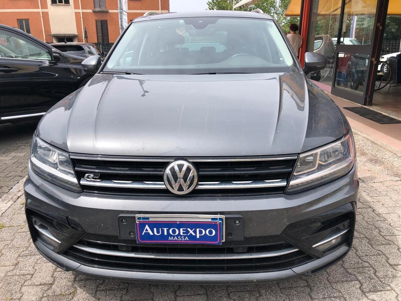 Volkswagen Tiguan 1.6 TDI SCR R-LINE Business BlueMotion Technology