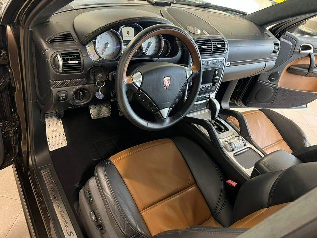 PORSCHE Cayenne 4.8 Turbo S 550CV COLOR MACADAMIA ! FRENI CARBO !