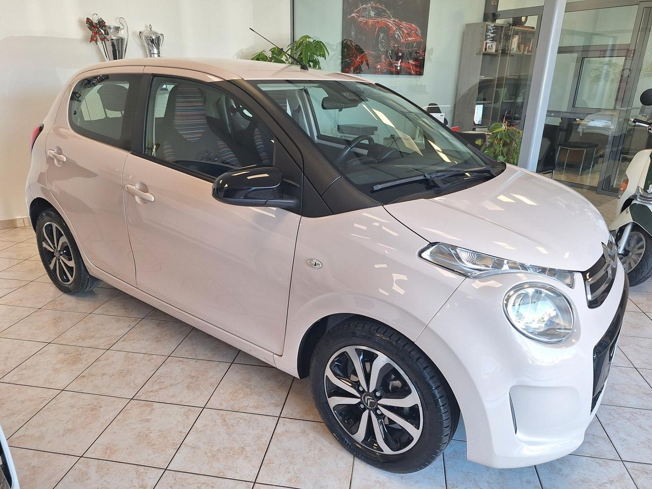 Citroen C1 VTi 72 S&S 5 porte Shine