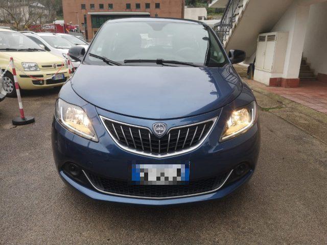 LANCIA Ypsilon 1.0 FireFly 5 porte S&S Hybrid Silver
