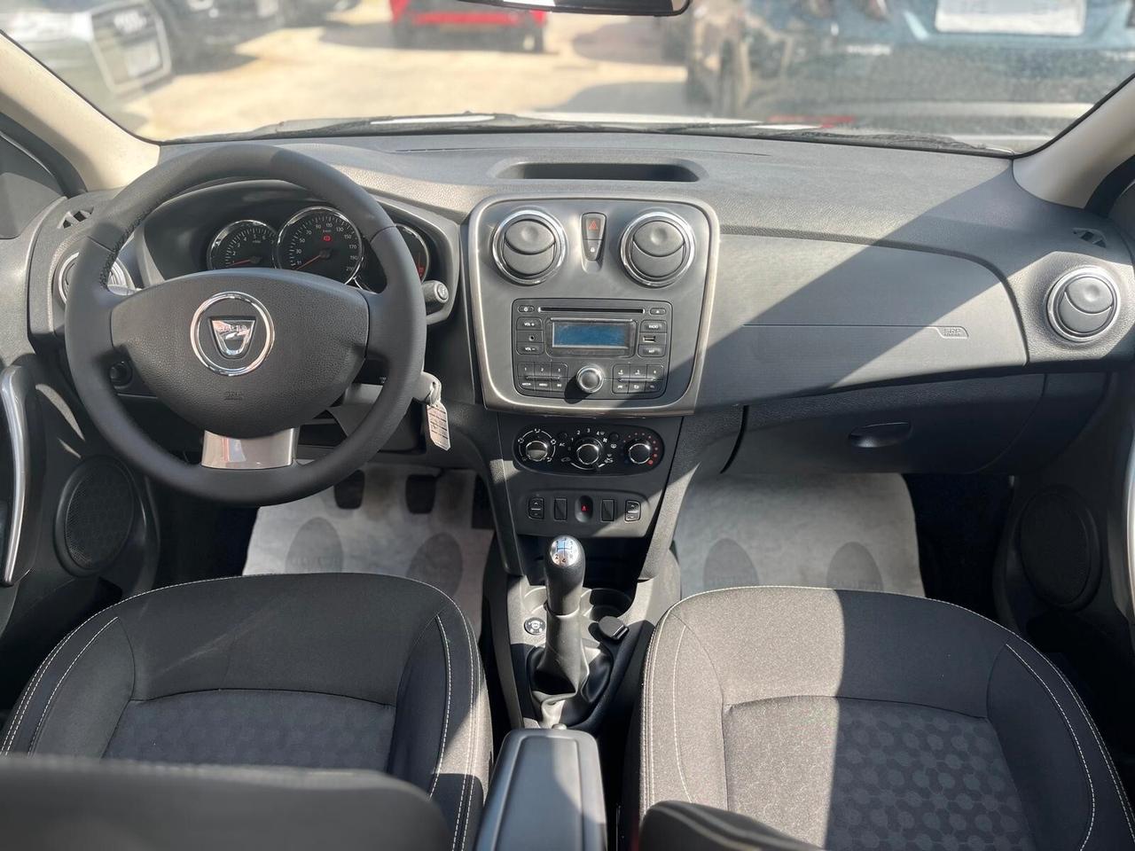 Dacia Sandero 1.2 GPL 75cv Prestige