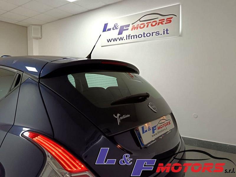 Lancia Ypsilon LANCIA Y 1.2 GPL ORO