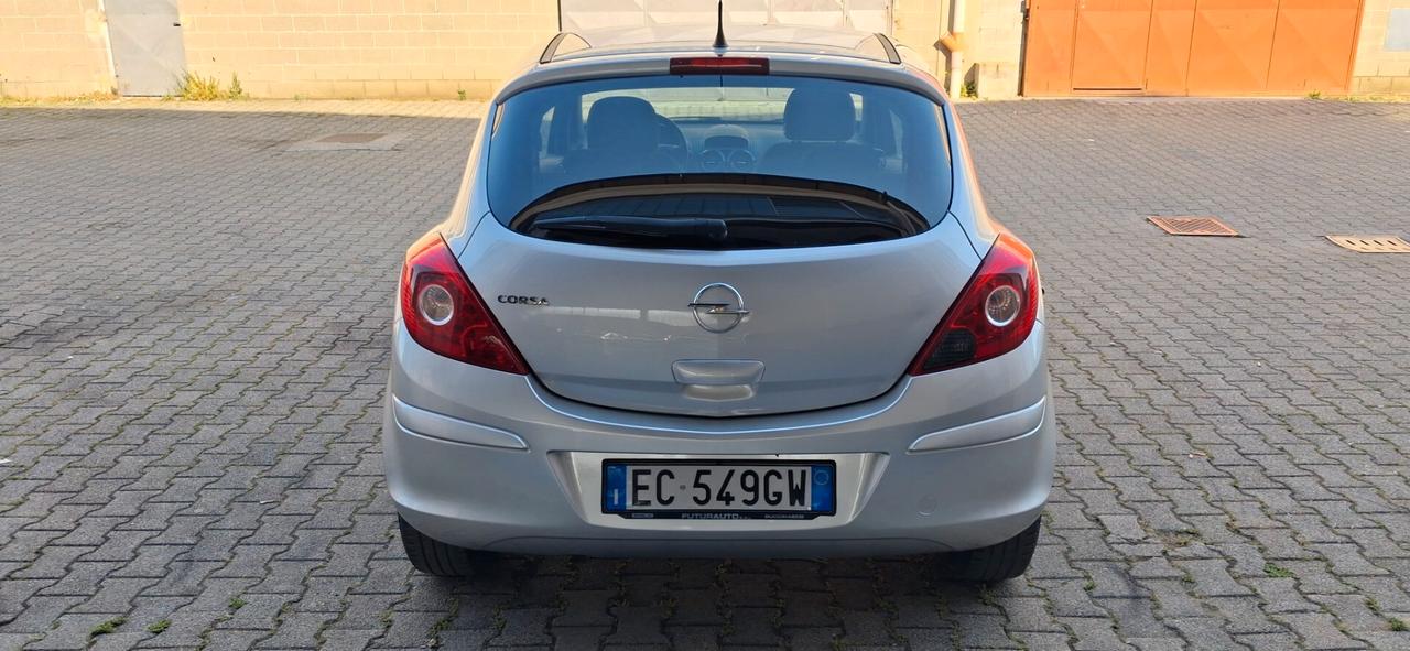 Opel Corsa 1.2 Sport 85cv NeopatentatiOK