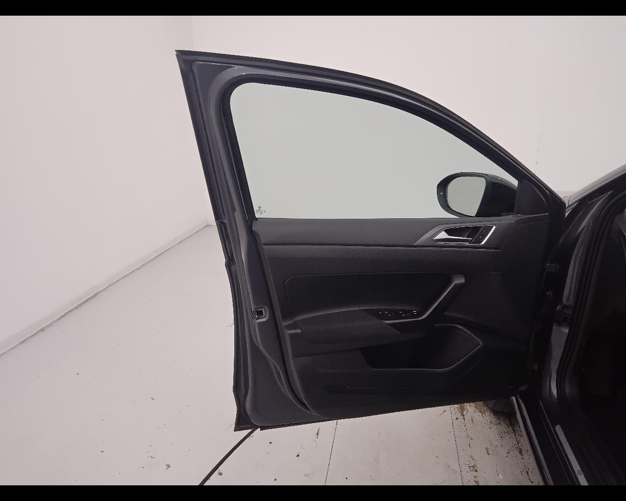 VOLKSWAGEN Taigo - Taigo 1.0 tsi R-Line 110cv