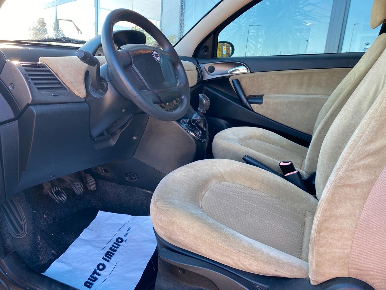 Lancia Ypsilon 1.2