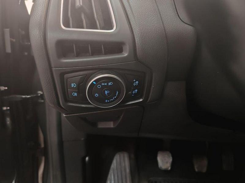 Ford Focus 1.0 EcoBoost 125 CV Start&Stop SW Titanium X