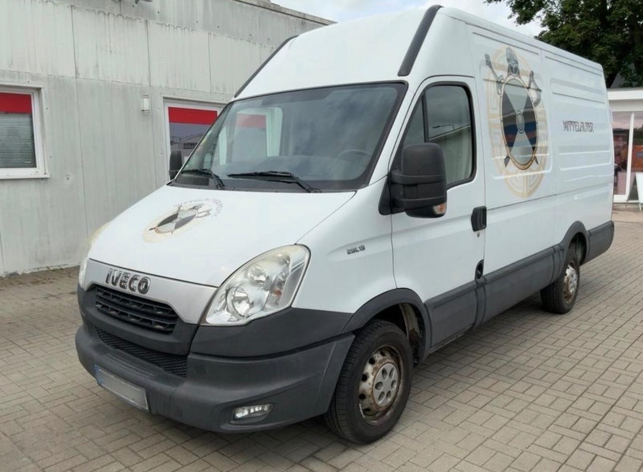 Iveco Daily 35S13V 2.3 HPT PL-TM Furgone