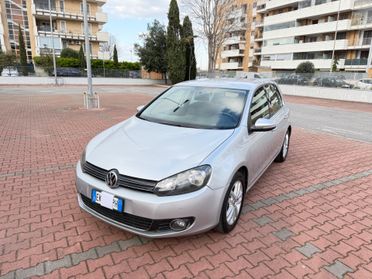 Volkswagen Golf VI 1.6 TDI DSG Highline