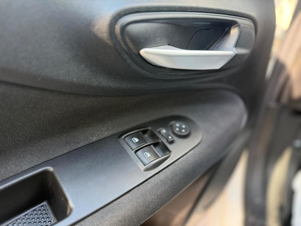 Fiat Punto Grande 1.2 Fire Lounge 5p