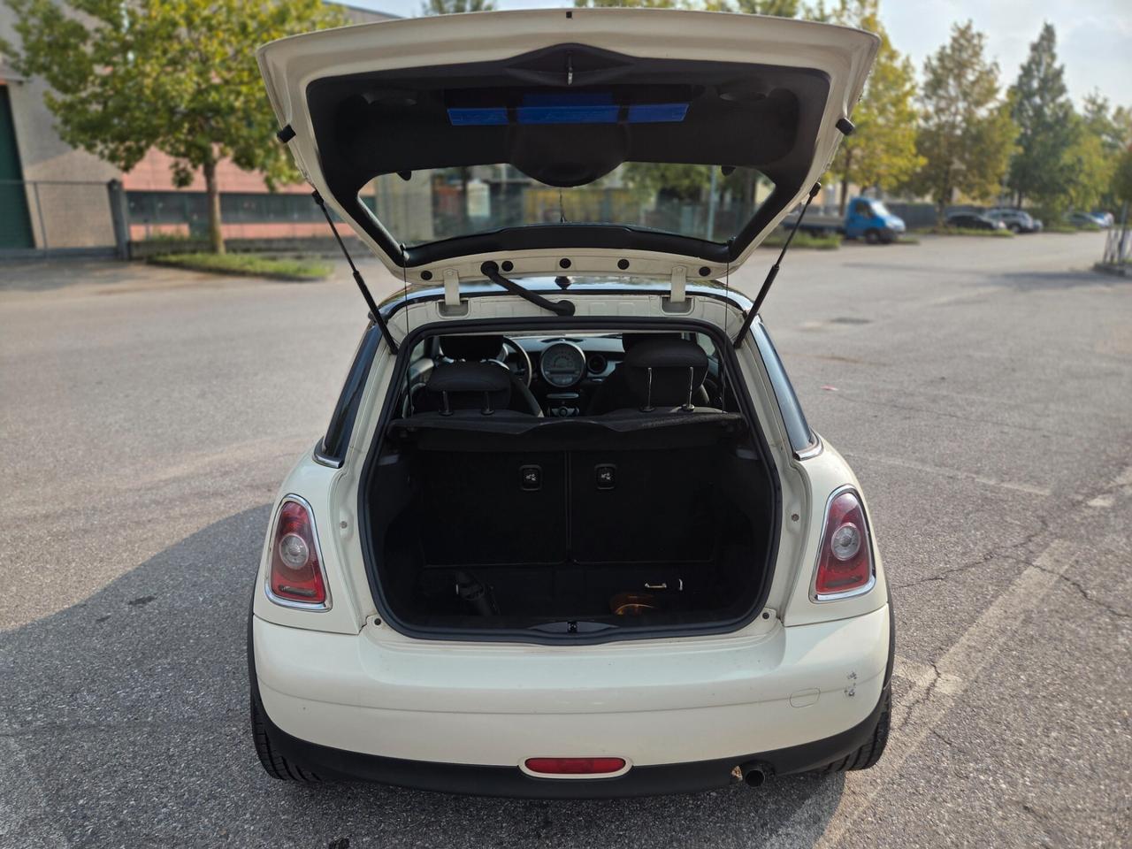 Mini 1.6 16V Cooper