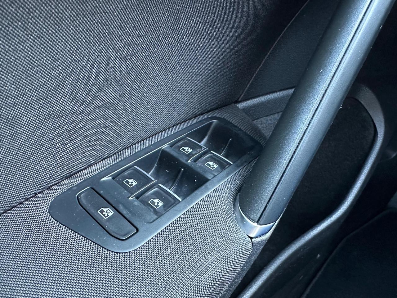 Volkswagen Golf 1.5 eTSI 150 CV EVO ACT DSG 1st Edition Style