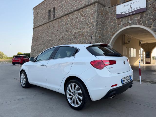 ALFA ROMEO Giulietta 2.0 JTDm 150 CV SUPER+2PDC+17''+TELEF+CRUISE+LED
