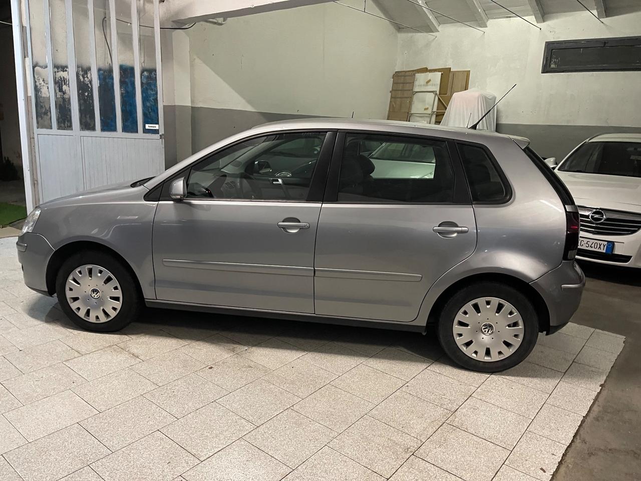 Volkswagen Polo 1.2/64CV 12V 5p. Comfortline