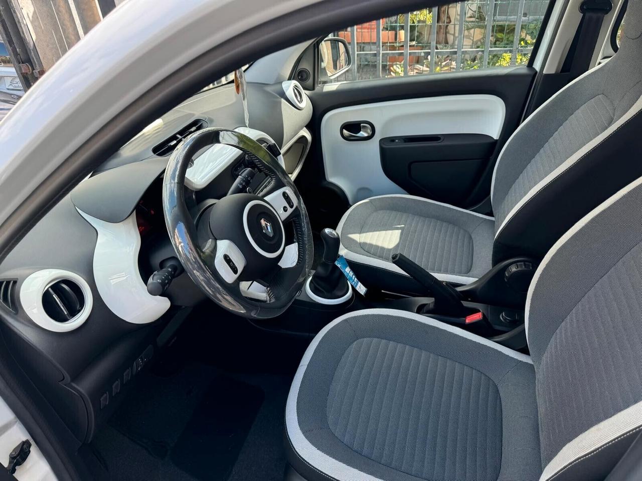 Renault Twingo SCe Zen LIMITED