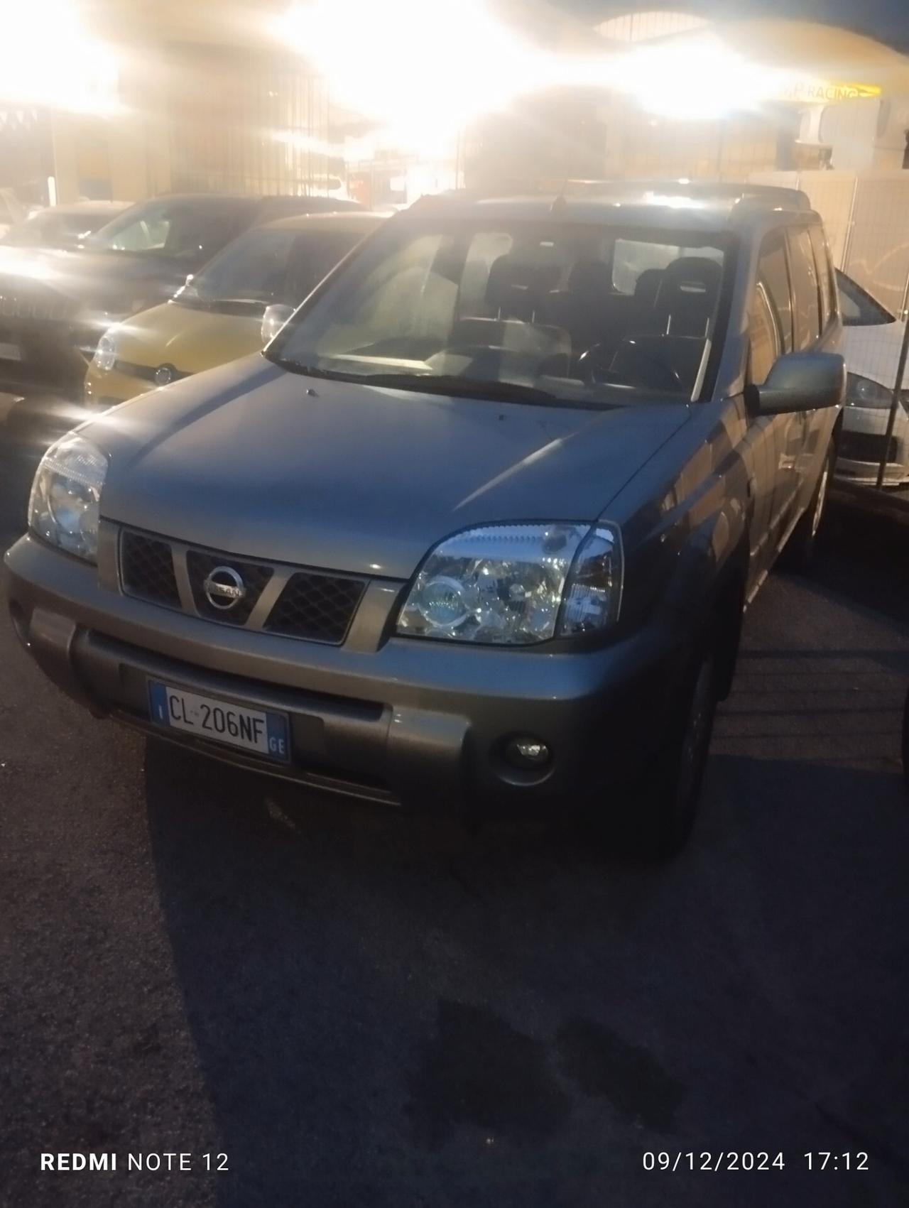 Nissan X-Trail 2.2 dCi Elegance