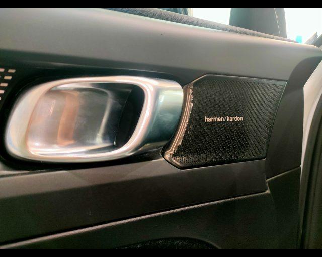 VOLVO XC40 2.0 d4 R-design awd geartronic