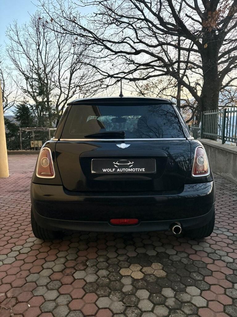 Mini 1.6 16V One D neopatentati