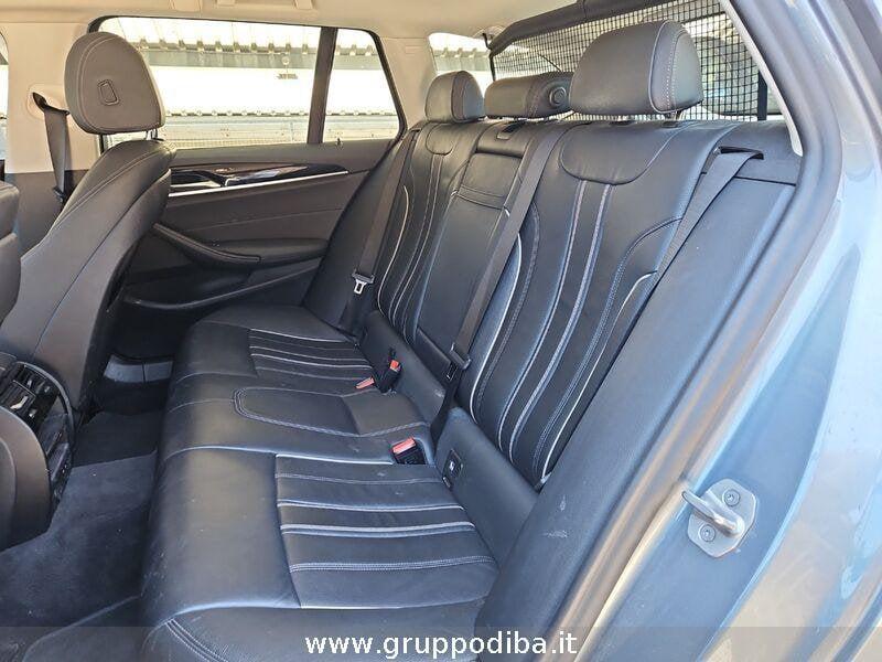 BMW Serie 5 G31 2020 Touring LCI D 520d Touring mhev 48V xdrive Business auto